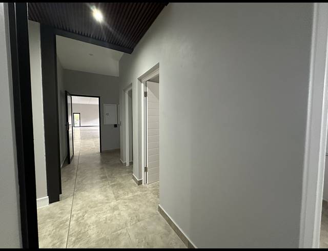 169M² OFFICE TO LET IN CENTURION CENTRAL